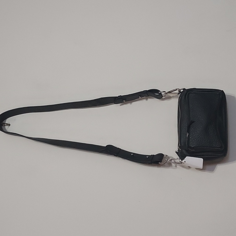 ASOS Black Leather Camera Crossbody Bag - Picture 13 of 13